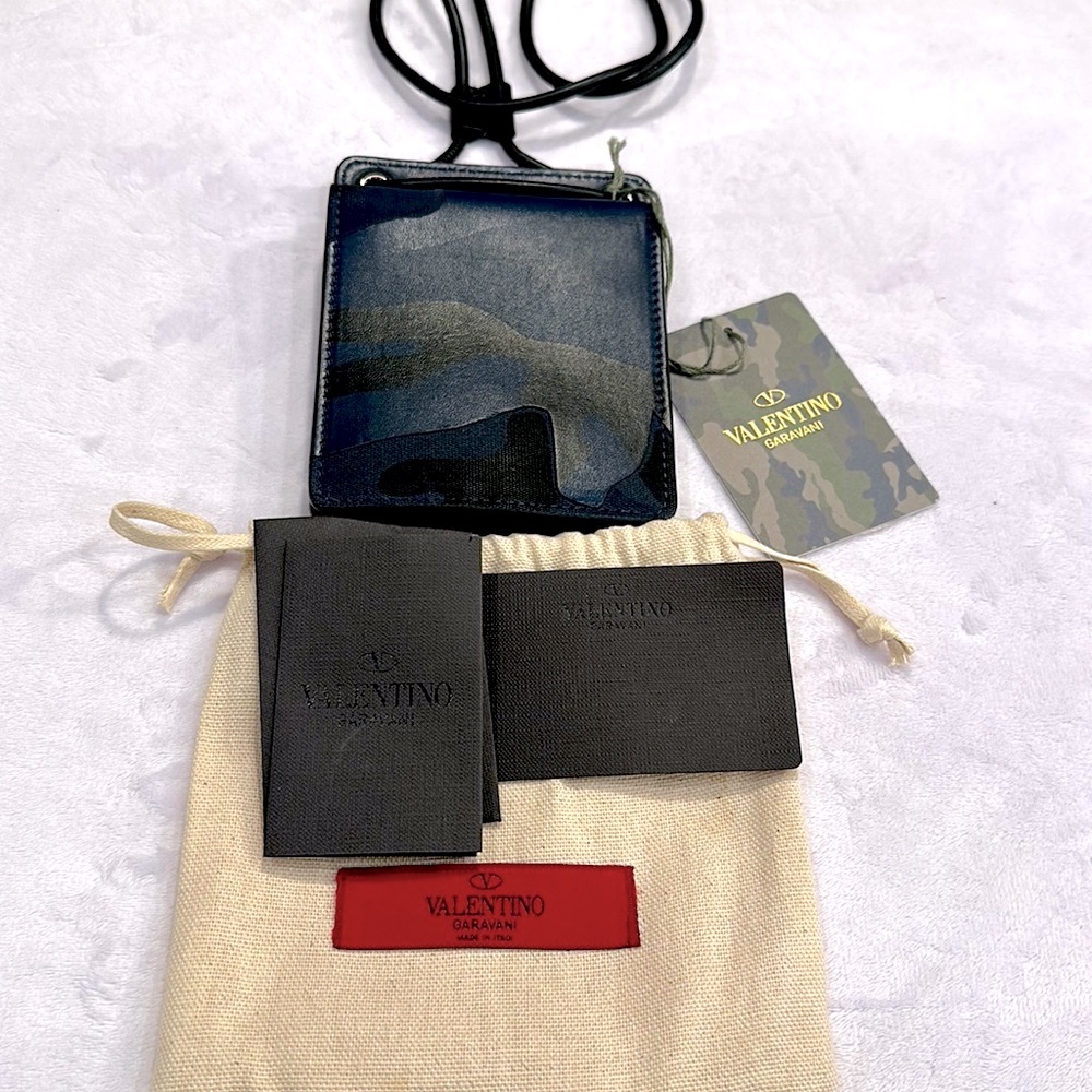 Authentic Valentino Garavani Camo Leather Bi-Fold Wallet (FULL INCLUSION)